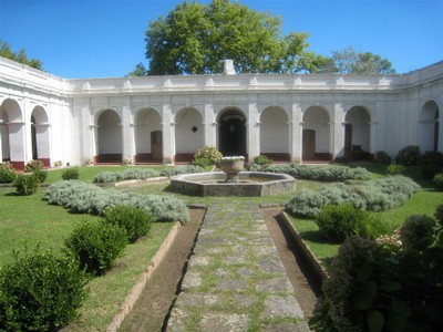 Patio Estancia Santa Catalina